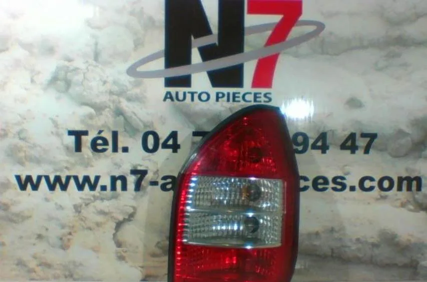 Feu arrière droit OPEL ZAFIRA A PHASE 1 occasion