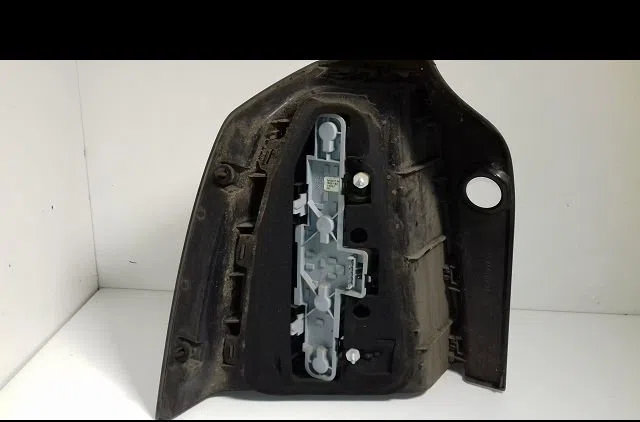 Feu arrière droit Opel ZAFIRA - ZAFIRA FAMILY B (A05) 1.8 (m75) (2005-2015) occasion