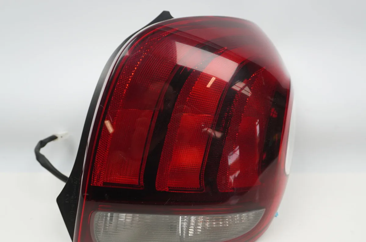 Feu arrière droit Peugeot 108 1.0 vti 72 (2018) occasion
