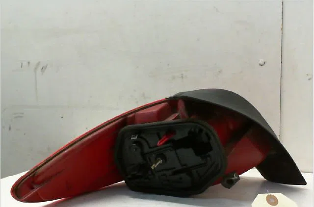 Feu arrière droit PEUGEOT 206  1.9 D occasion