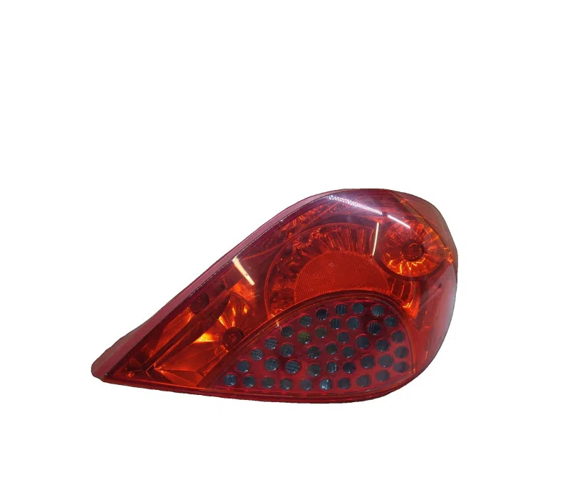 FEU ARRIERE DROIT PEUGEOT 207 00006351HQ