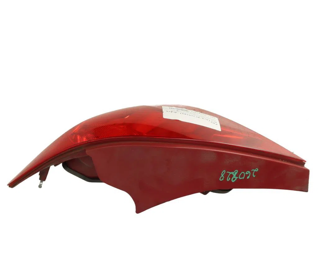 Feu arrière droit Peugeot 207-207 (WA_, WC_) 1.4 bifuel (2007-2013) occasion