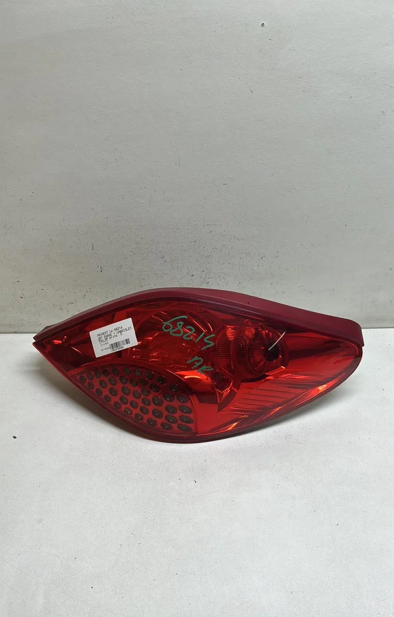 Feu arrière droit Peugeot 207 CC (WD_) 1.6 hdi (2007-2015) occasion