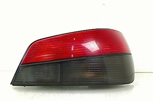 Feu arrière droit PEUGEOT 306 2001 occasion