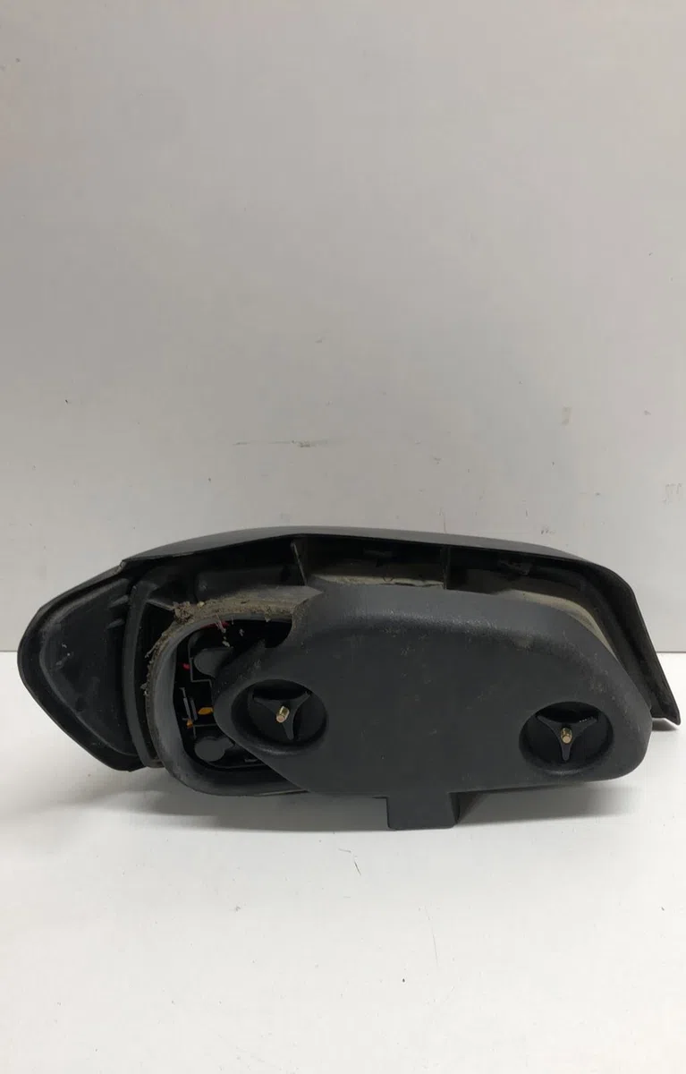 Feu arrière droit Peugeot 306 3-5 portes (7A, 7C, N3, N5) 1.4 (1993-2001) 5 portes occasion