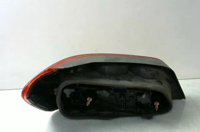 Feu arrière droit Peugeot 306 3-5 portes (7A, 7C, N3, N5) 1.8 d (1993-2001) occasion