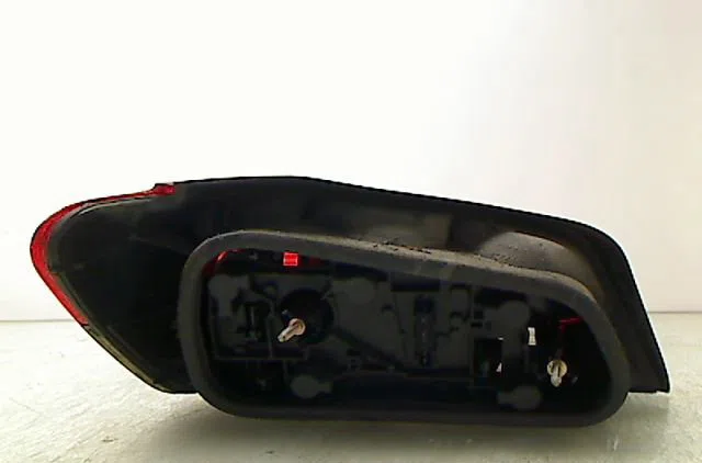 Feu arrière droit Peugeot 306 3-5 portes (7A, 7C, N3, N5) 1.9 d (1994-2001) occasion