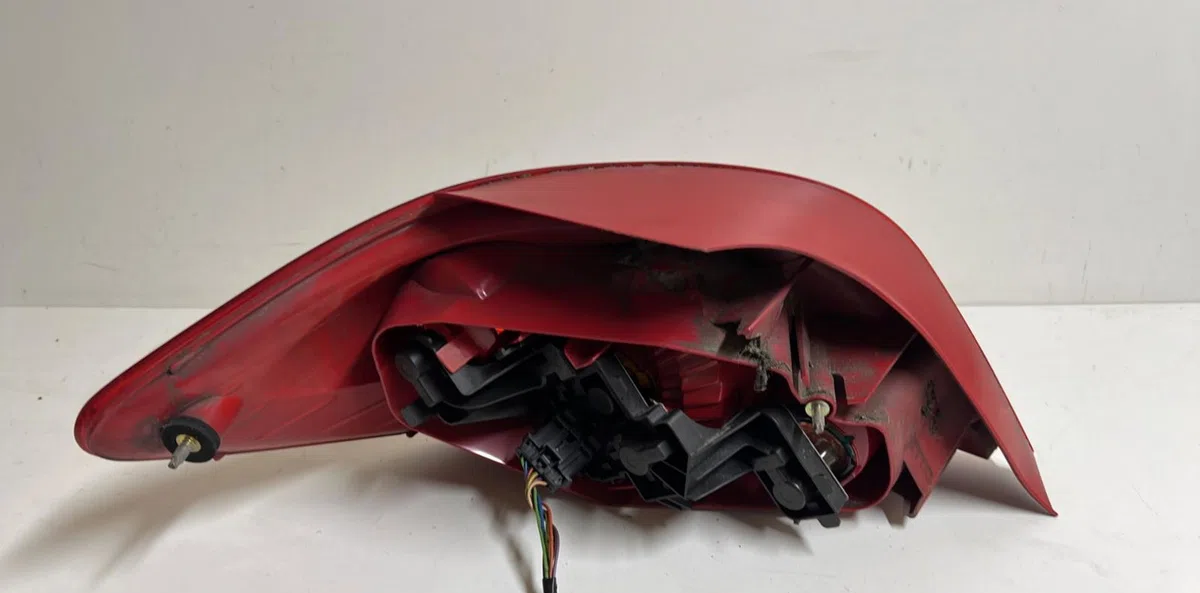 Feu arrière droit Peugeot 307 (3A-C) 1.6 hdi (2005-2009) 5 portes occasion