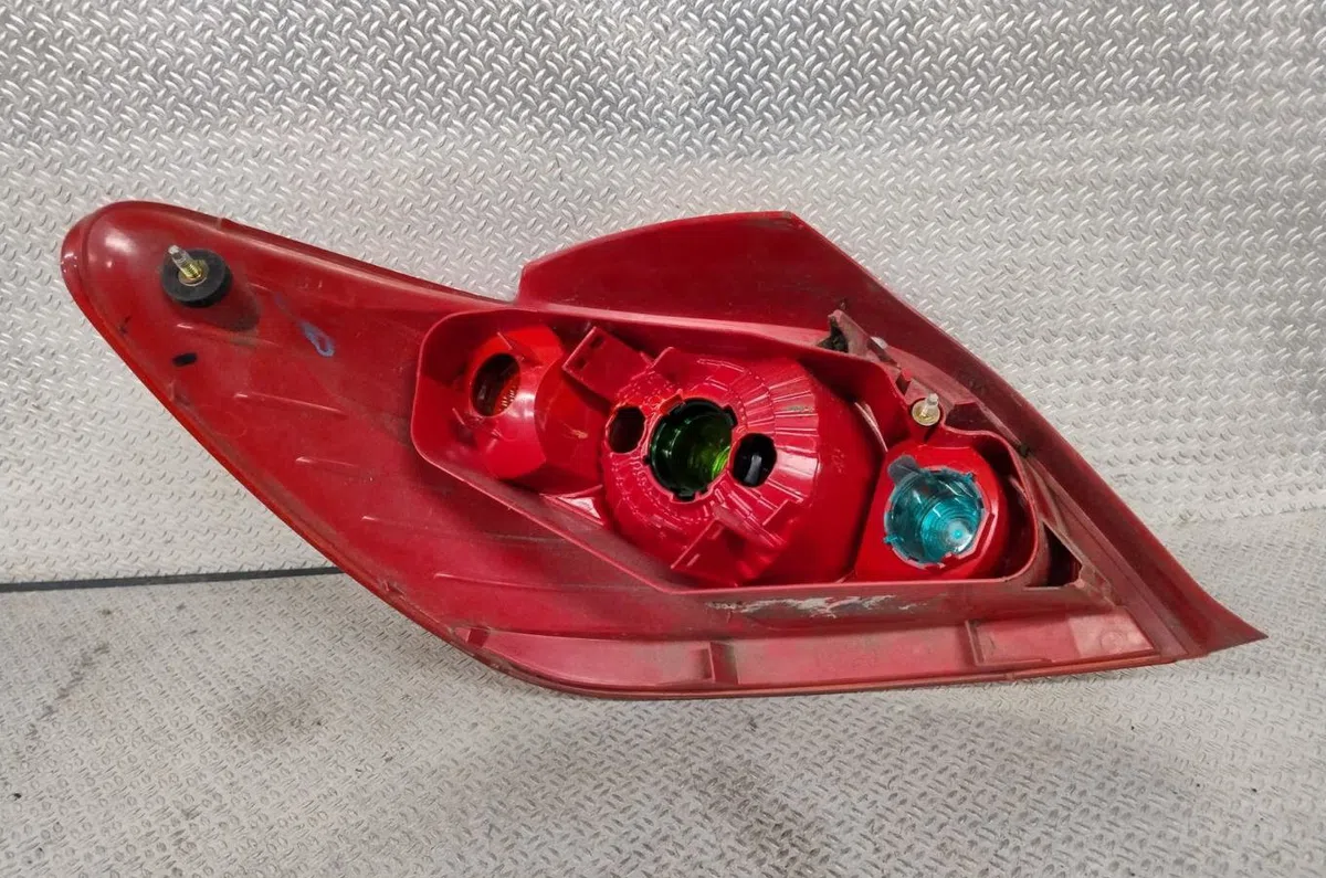 Feu arrière droit Peugeot 307 (3A-C) 2.0 hdi 135 (2003-2007) occasion