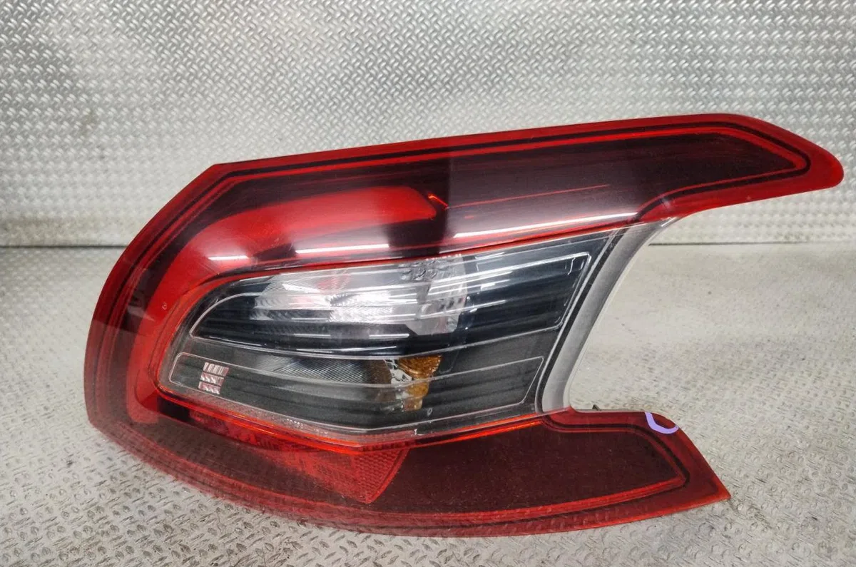 Feu arrière droit PEUGEOT 308 2  308 2 PHASE 2 occasion