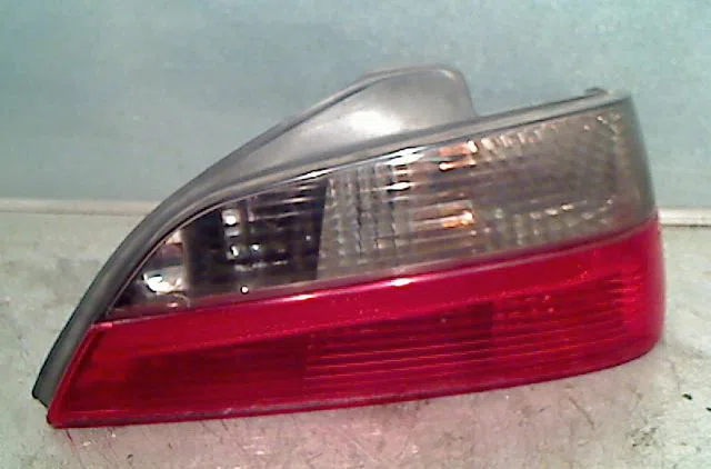 Feu arrière droit Peugeot 406 (8B) 1.8 16v (1995-2000) occasion