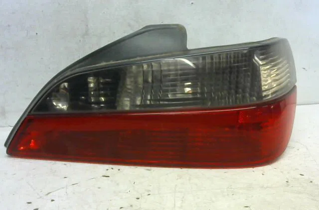 Feu arrière droit Peugeot 406 (8B) 1.9 td (1996-2004) occasion