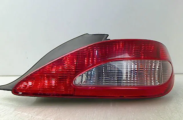 Feu arrière droit PEUGEOT 406 COUPE 2003 occasion