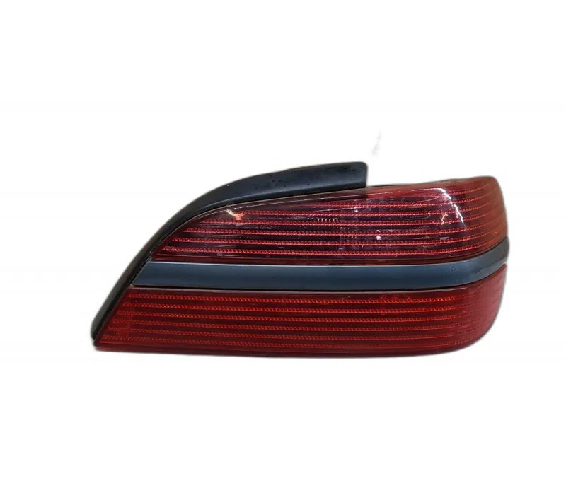 FEU ARRIERE DROIT PEUGEOT 406 I 00006351L5