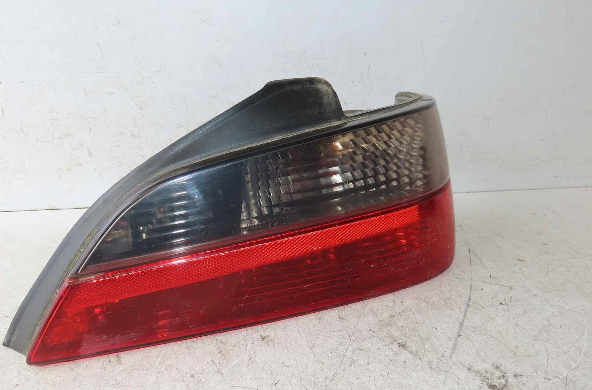 Feu arrière droit PEUGEOT 406 occasion
