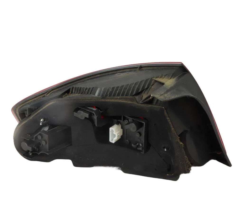 Feu arrière droit Peugeot 407 (6D_) 1.6 hdi 110 (6d9hzc, 6d9hyc) (2004-2010) occasion