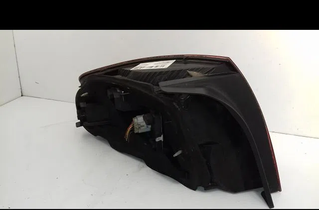 Feu arrière droit Peugeot 407 (6D_) 1.8 16v (6d6fyc) (2005-2010) occasion