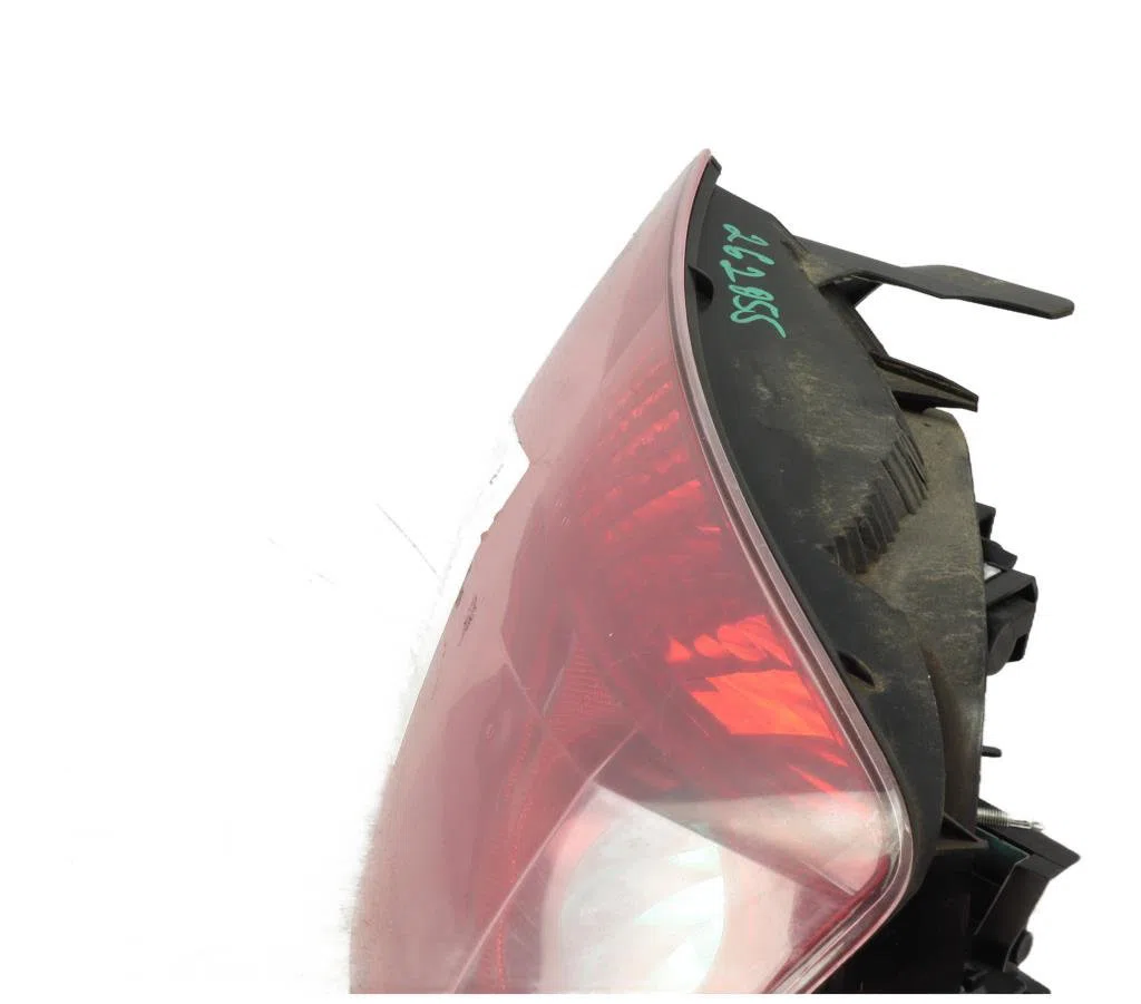 Feu arrière droit Peugeot 407 (6D_) 2.0 hdi 135 (6drhrh, 6drhre, 6drhrg, 6drhrj) (2004-2010) 4 portes occasion