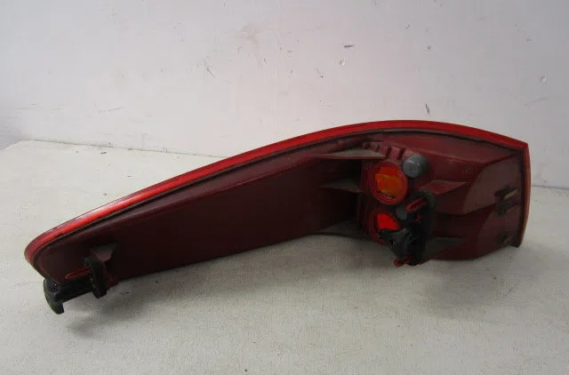 Feu arrière droit PEUGEOT 607  2.2 HDI 16v 133ch occasion