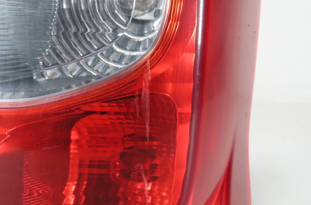 Feu arrière droit Peugeot BIPPER TEPEE 1.4 hdi (2008) occasion