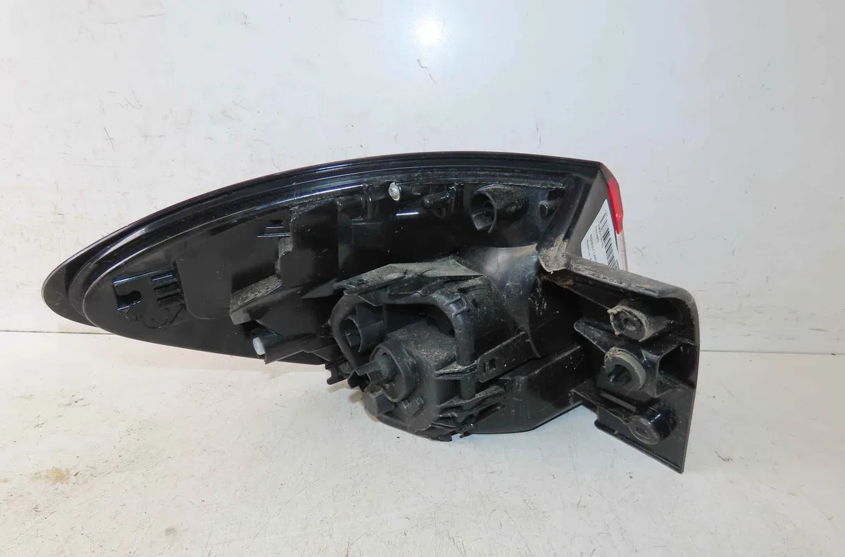 Feu arrière droit RENAULT CAPTUR I occasion