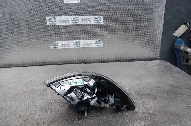 Feu arrière droit RENAULT CLIO 5  CLIO 5 PHASE 1 occasion