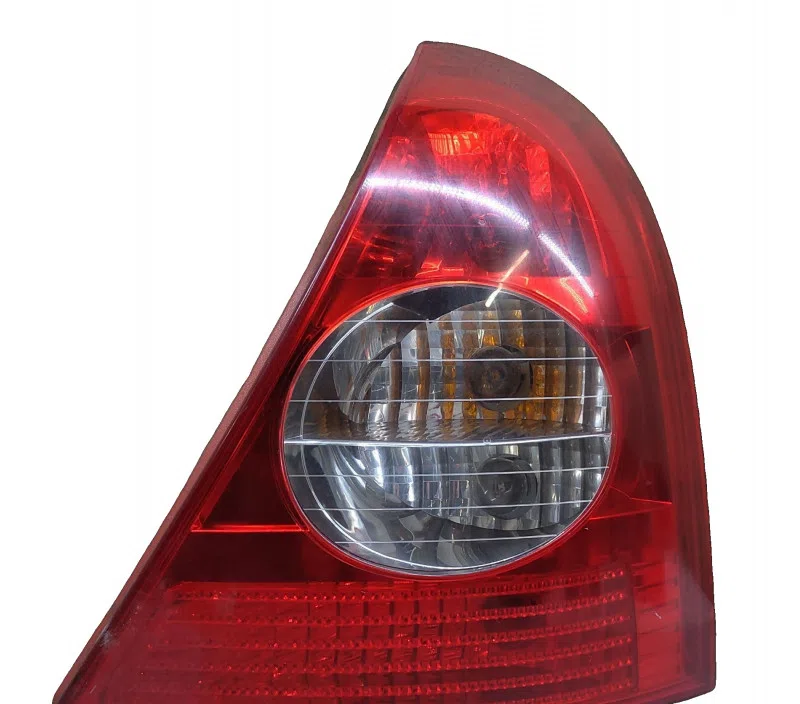 FEU ARRIERE DROIT RENAULT CLIO 8200917487