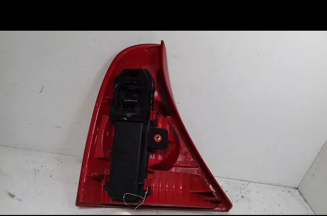Feu arrière droit Renault CLIO II (BB_, CB_) 1.2 lpg (1998-2009) occasion