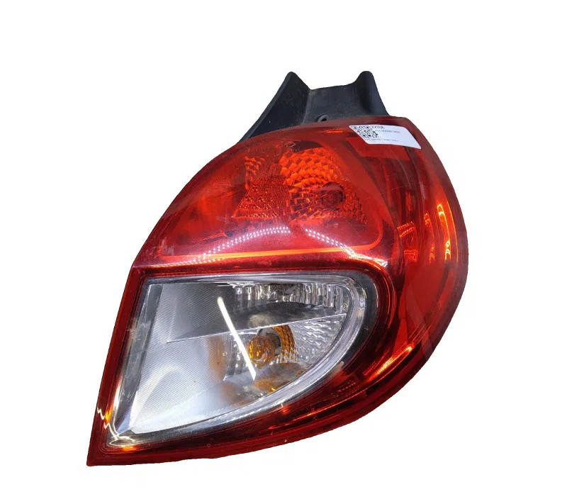 FEU ARRIERE DROIT RENAULT CLIO III 8200776050
