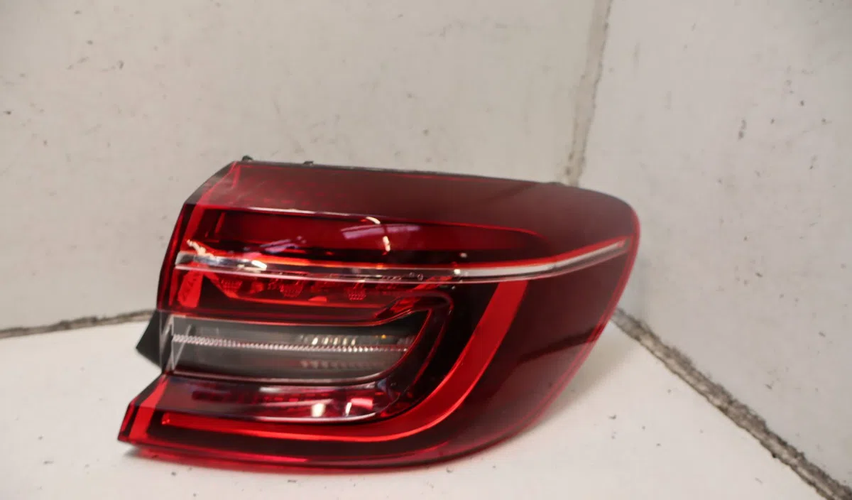 Feu arrière droit Renault CLIO V (B7_) 1.0 lpg (b7mt) (2019) occasion