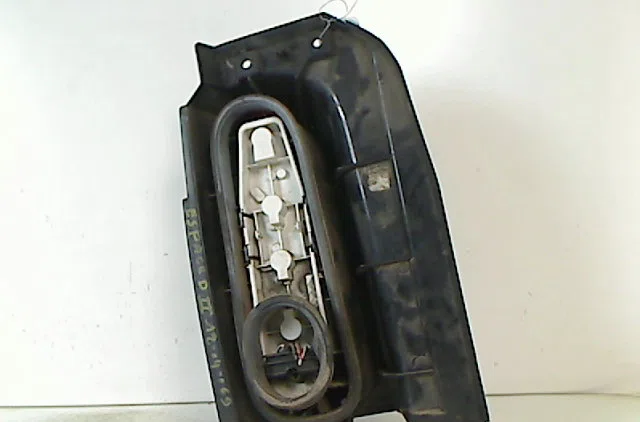 Feu arrière droit RENAULT ESPACE II 1993 occasion