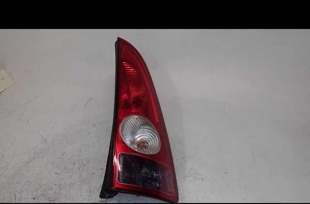 Feu arrière droit Renault ESPACE IV (JK0-1_) 2.0 (jk0a, jk1d, jk0n) (2005) occasion