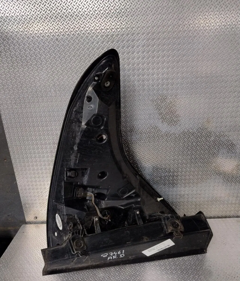 Feu arrière droit Renault ESPACE V (JR_) 1.6 dci 160 (2015) occasion