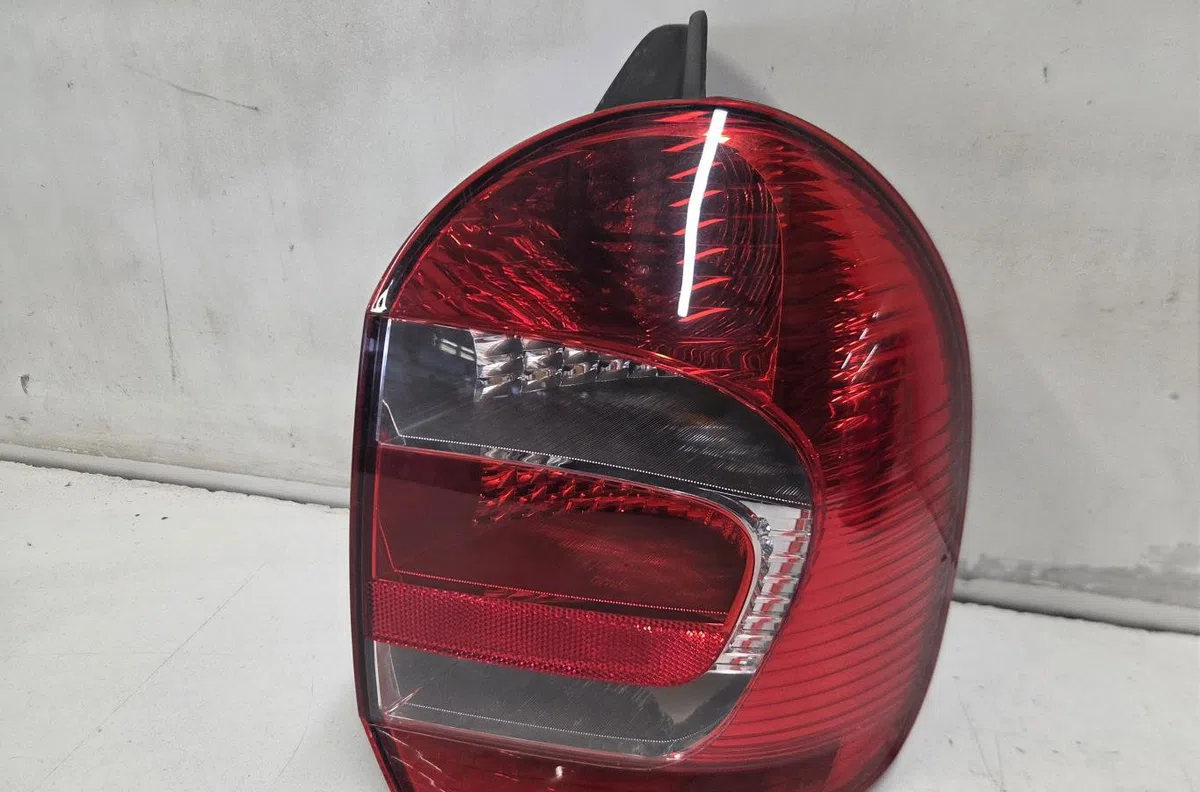 Feu arrière droit RENAULT GRAND MODUS PHASE 2 occasion