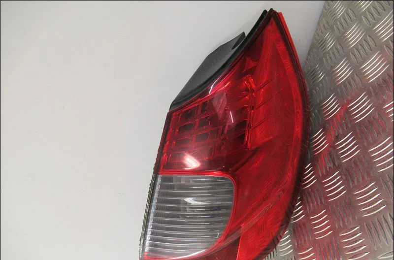 Feu arrière droit Renault GRAND SCÉNIC II (JM0-1_) 1.9 dci (jm14) (2004-2008) occasion
