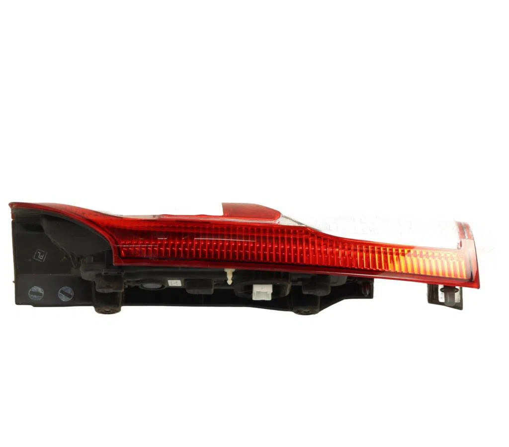 Feu arrière droit Renault KANGOO Express (FW0-1_) 1.5 dci 90 (fw0g, fw05, fw08, fw11) (2009) 4 portes occasion