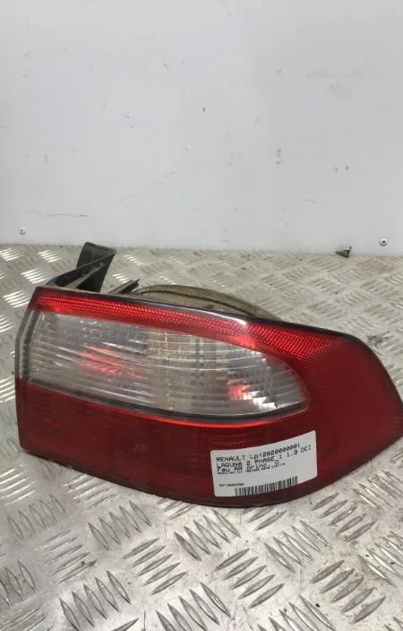 Feu arrière droit RENAULT LAGUNA 2 PHASE 1 occasion