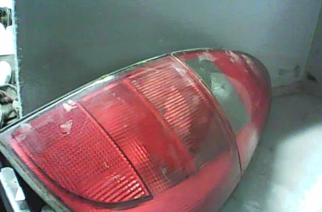Feu arrière droit RENAULT LAGUNA I  1.9 DTI occasion