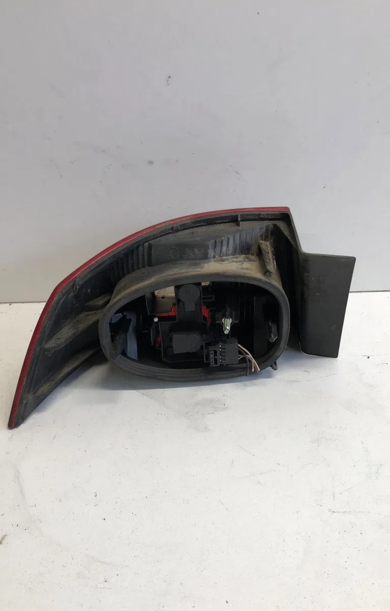 Feu arrière droit Renault LAGUNA II (BG0-1_) 1.9 dci (2001-2007) occasion