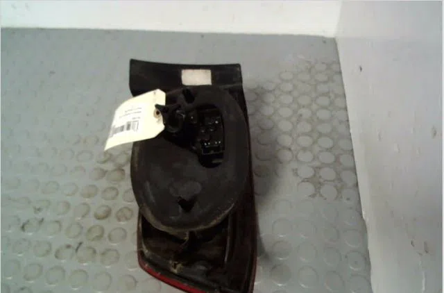 Feu arrière droit Renault LAGUNA II (BG0-1_) 1.9 dci (bg05) (2004-2005) occasion