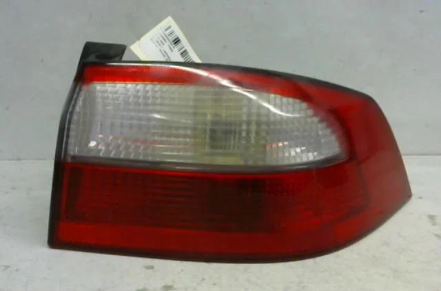 Feu arrière droit Renault LAGUNA II (BG0-1_) 1.9 dci (bg08, bg0g) (2001-2007) occasion
