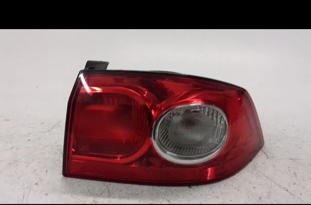 Feu arrière droit Renault LAGUNA II (BG0-1_) 1.9 dci (bg1a, bg1v) (2005-2007) occasion