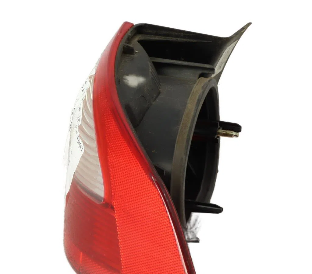 Feu arrière droit Renault LAGUNA II (BG0-1_) 2.0 16v (bg00, bg0k, bg0p, bg0w) (2002-2007) 5 portes occasion