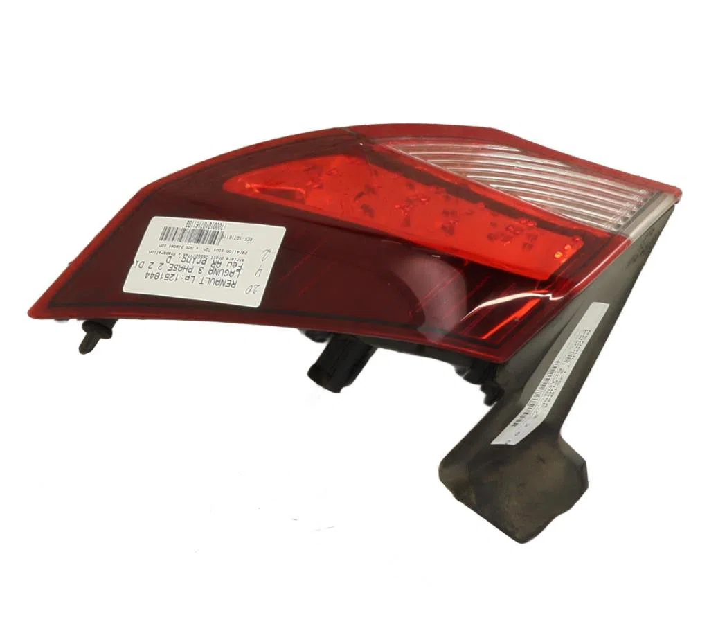 Feu arrière droit Renault LAGUNA III (BT0-1) 2.0 dci (bt01, bt08, bt09, bt0e, bt0k, bt12, bt1c, bt1d,... (2007-2015) 5 p