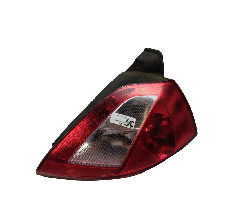 FEU ARRIERE DROIT RENAULT MEGANE 8200073237