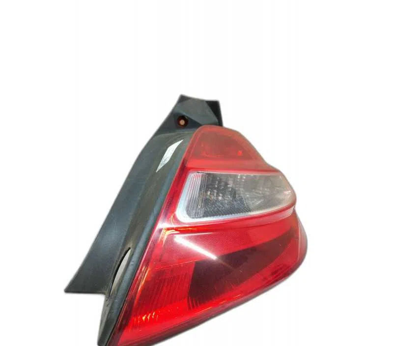FEU ARRIERE DROIT RENAULT MEGANE I 8200073237