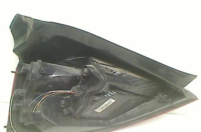 Feu arrière droit Renault MEGANE II (BM0-1_, CM0-1_) 1.5 dci (bm1e, cm1e) (2005-2008) occasion