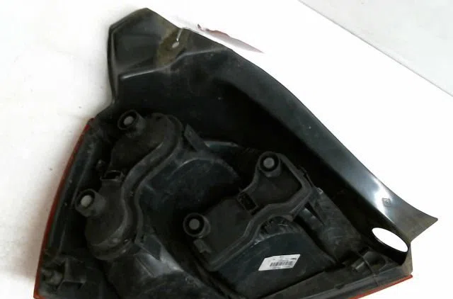 Feu arrière droit Renault MEGANE II (BM0-1_, CM0-1_) 1.9 dci (bm0g, cm0g) (2002-2008) 5 portes occasion