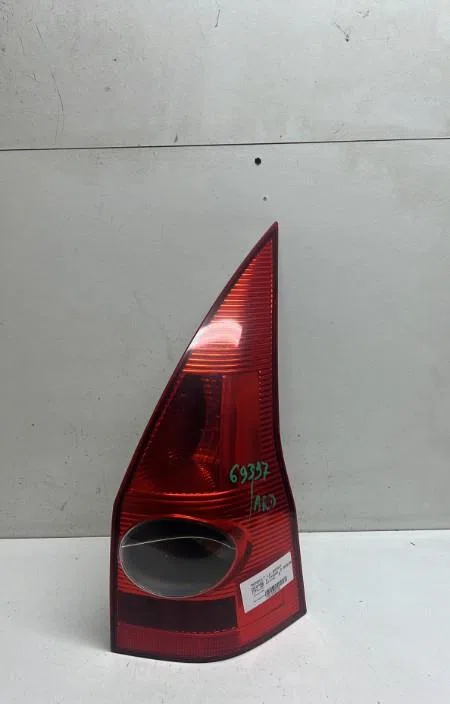 Feu arrière droit Renault MEGANE II Break (KM0-1_) 1.5 dci (km1f) (2005-2009) occasion
