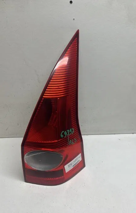 Feu arrière droit Renault MEGANE II Break (KM0-1_) 1.5 dci (km1f) (2005-2009) occasion